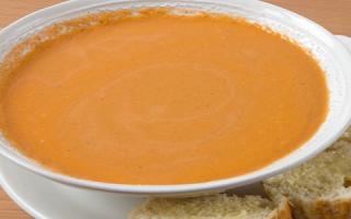 Томатный суп Гаспачо: рецепт испанской кухни Основной ингредиент супа гаспачо